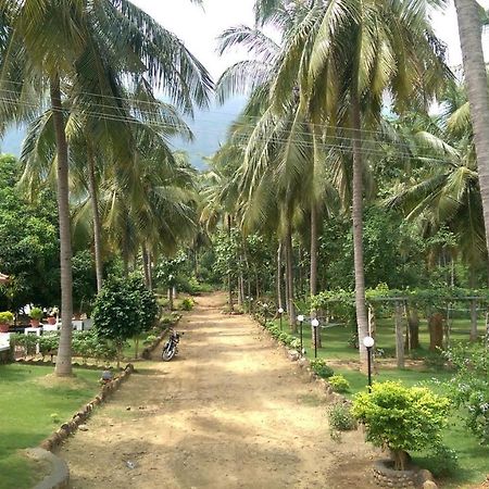 Mango Village Farm House Nelliyampathy Buitenkant foto